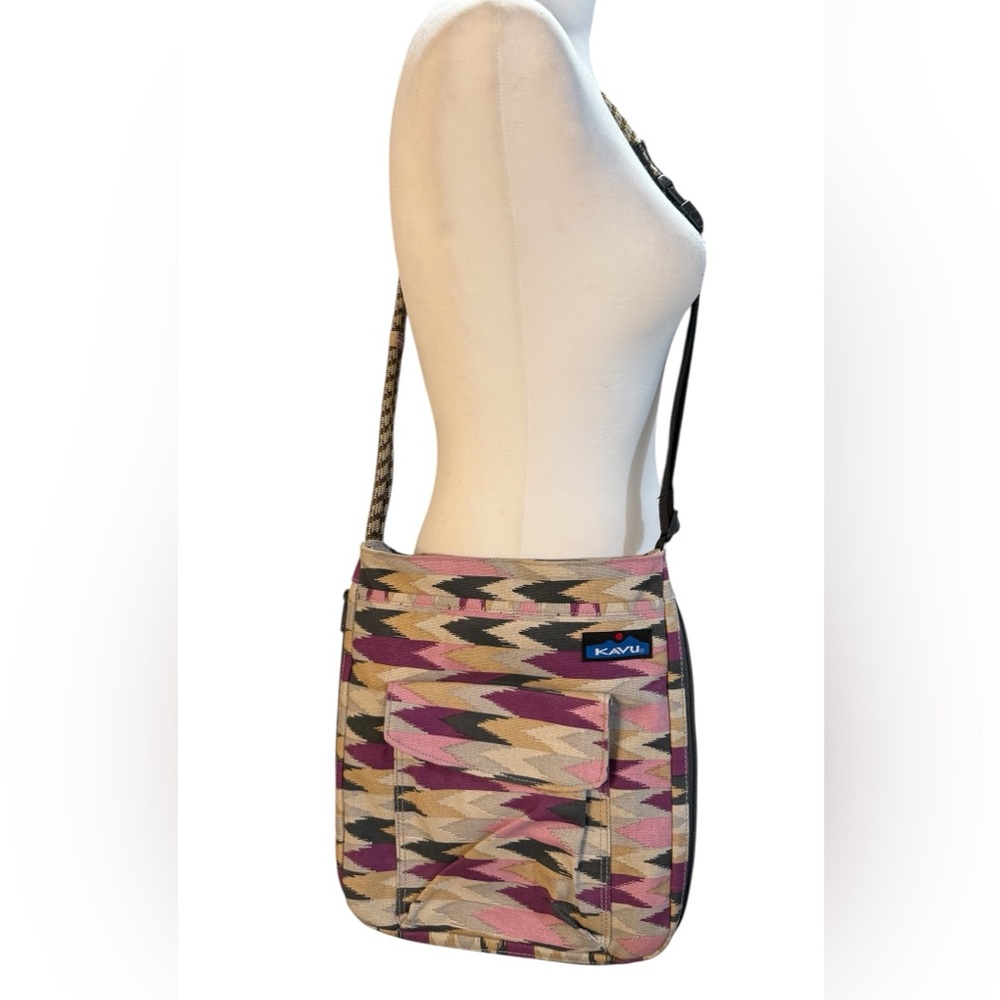Kavu Sidewinder Multicolor Aztec Crossbody Bag